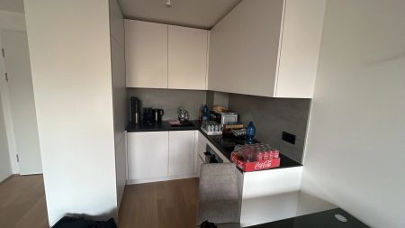 Pauschalmiete inklusive Warmwasser, Heizung & Kühlung - Moderne 2-Zimmer-Wohnung mit großzügigem Balkon und stilvoller Ausstattung - Foto 5