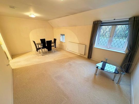 2 bedroom maisonette to rent - Photo 1