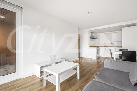 THE GATEWAY, Trafford Road, Salford - Photo 4