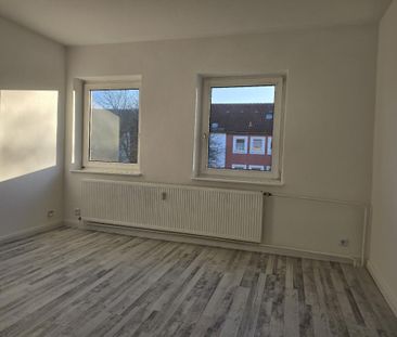 Lichtdurchflutete 2-Zimmer-Wohnung mit ca. 49,78m² Wohnfläche - Foto 1