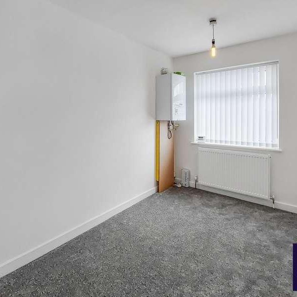 Oxford Drive, Middleton, Manchester, M24 - Photo 1