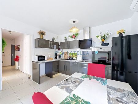 Location Appartement 2 pièces 45m² SARROLA CARCOPINO 20167 - Photo 2