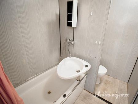 Pronájem bytu 1+1 35 m² - Photo 4