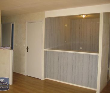 Location Appartement 3 pièces 53m² LILLE 59000 - Photo 4