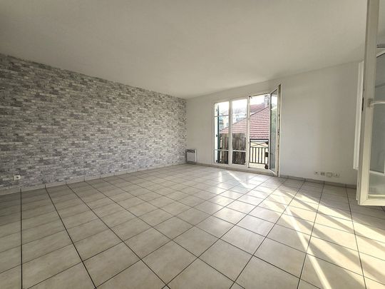 Location Appartement 3 pièces 61m² MAGNY LE HONGRE 77700 - Photo 1