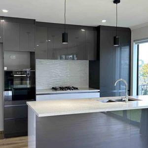 4 bedroom and 2.5 bathroom Townhouse in Hillsb... - Photo 2