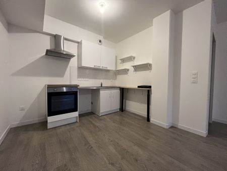 Location Appartement 3 pièces 65m² MAROMME 76150 - Photo 5