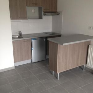 location Appartement T2 DE 44.05m² À TOURNEFEUILLE - Photo 2