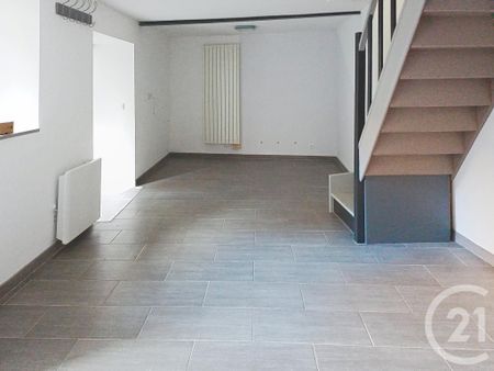 Location Appartement 3 pièces 84m² EBREUIL 03450 - Photo 4