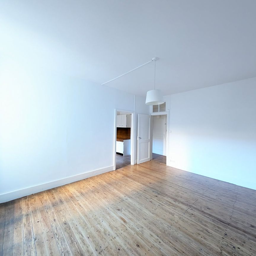 Location Appartement 2 pièces 34m² CONFOLENS 16500 - Photo 1