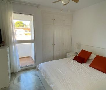3 Bedroom Apartment For Rent in Estepona, Málaga - Photo 3