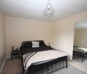 2 bedroom maisonette to rent - Photo 1