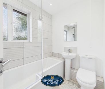 3 bedroom terraced house to rent - Photo 6