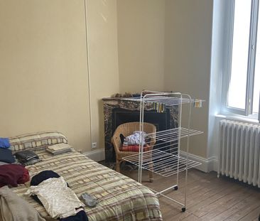 Location Appartement 3 pièces 68m² LE CREUSOT 71200 - Photo 3