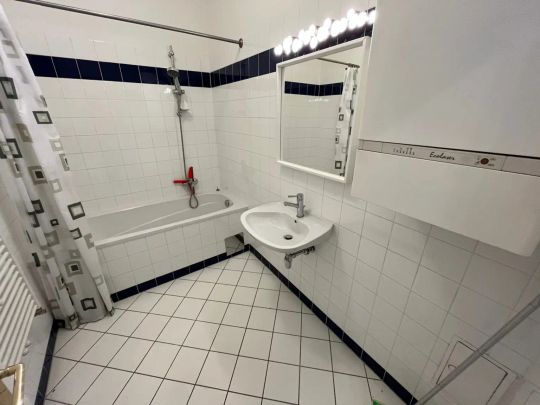 Schönes Zuhause in Ruhelage - Foto 1