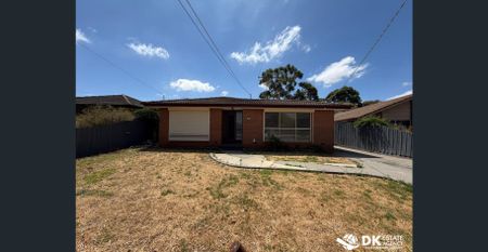 Spacious Family Home in Melton - Photo 4