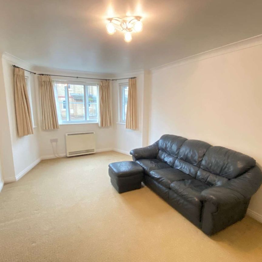 Rowland Hill Court, Osney Lane, Oxford OX1 1LE - Photo 1