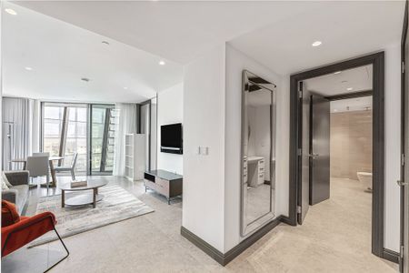 Blackfriars Road, London, SE1 9GD - Photo 3