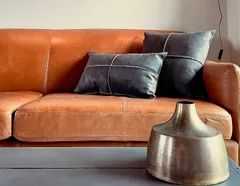 1 room apartment of 55m² in Sherbrooke - Photo 1