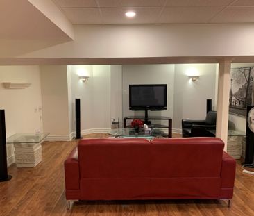 For Lease - 130 Canyon Hill Avenue Unit# Bsmt, Richmond Hill, Ontario - Photo 2