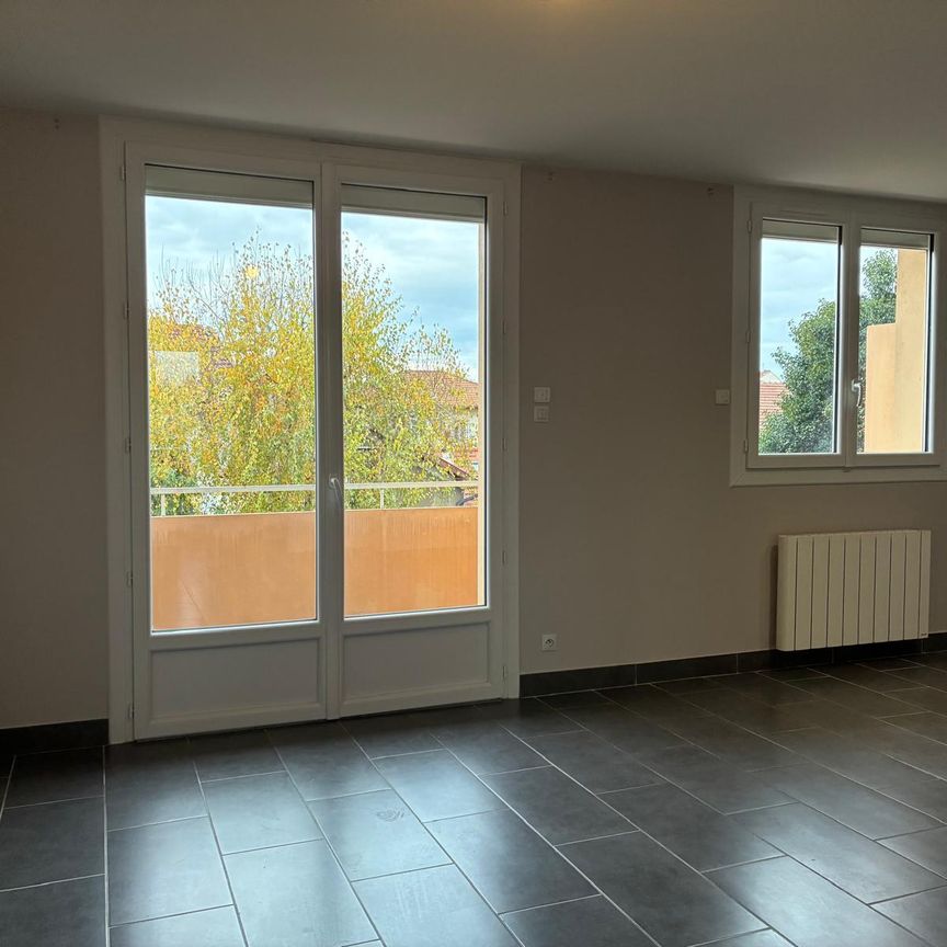 Location Appartement 4 pièces 62m² VALENCE 26000 - Photo 1