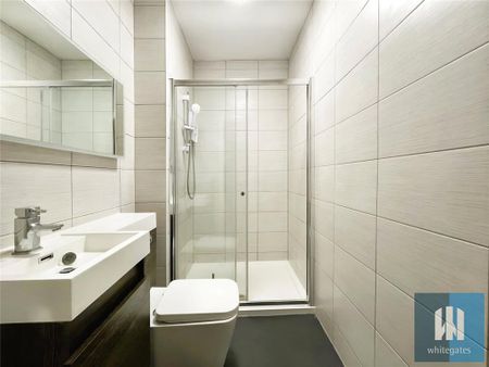 1 bedroom penthouse to rent - Photo 4