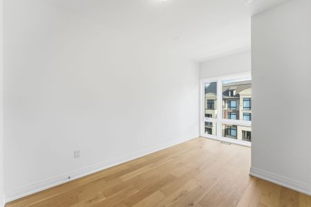 For Lease - 2A McCachen Street, Richmond Hill, Ontario - Photo 2