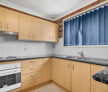 Comfortable & Low-Maintenance Living - Photo 3