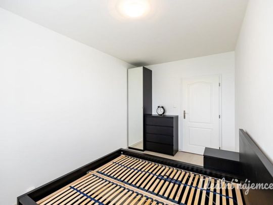 Pronájem bytu 2+kk 45 m2 - Fotografie 1