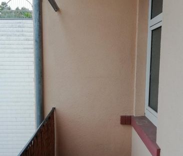 2-Zimmer- Altbau - kernsaniert - Top Gelegenheit !! - Foto 1