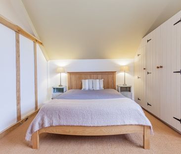 Bayswater Road, Headington - Photo 1