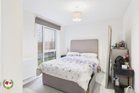 Minett Road, Yate, Bristol - Photo 2