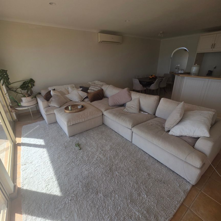 Christies Beach - Photo 1