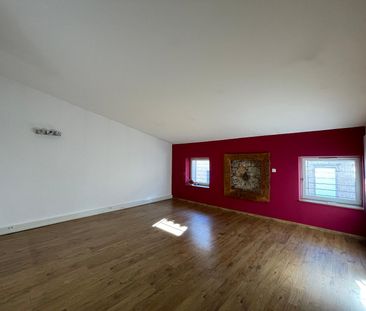 Location Appartement 2 pièces 59m² ST MAXIMIN LA STE BAUME 83470 - Photo 3