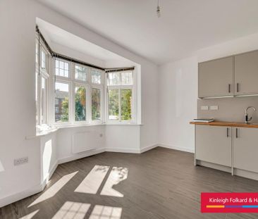 Studio to rent - Photo 2