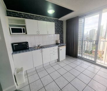 1405/44-52 The Esplanade, Surfers Paradise QLD 4217 - Photo 2