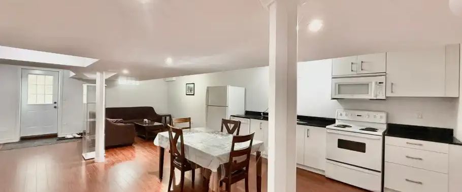 2-3186 McDowell Dr, Mississauga, Ontario L5M 6L1 | 3186 McDowell Drive, Mississauga - Photo 1