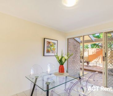 1/2 Earle Place, Page ACT 2614 - Townhouse For Rent | Domain - Photo 2