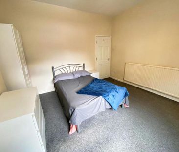 4 bedroom house share to rent - Photo 2