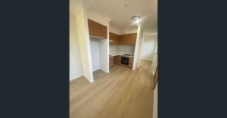 Brand-New 2-Bedroom Granny Flat in Growing Bradbury! - Photo 2