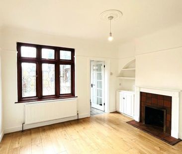 2 bedroom cottage to rent - Photo 1