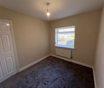 Oaklands Avenue, Northowram, Halifax, West Yorkshire, HX3 - Photo 3