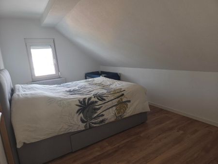 Location Maison 4 pièces 75m² - Photo 2