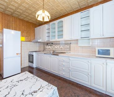 Prenájom, trojizbový byt Bratislava Petržalka, Gercenova - EXKLUZÍV... - Fotografia 3