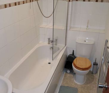 🌟Dreamy Double 18 Min from Hospital & Uni🌟 Room 4 - Photo 6