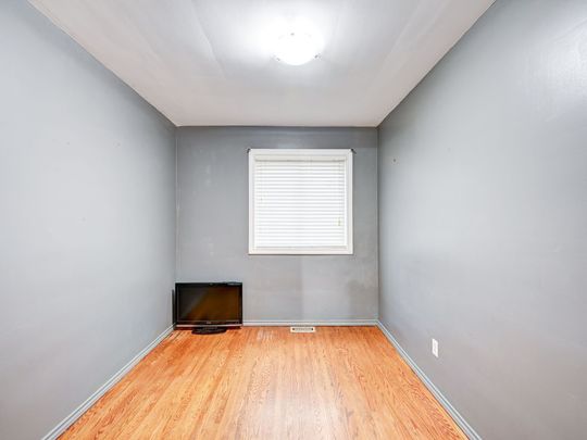 For Lease - 6476 Huggins Street Unit# 51, Niagara Falls, Ontario - Photo 1