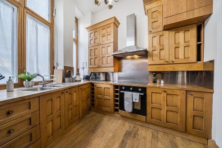 Warwick House Street - Photo 5