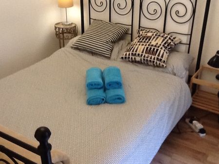 2 Bed Flat, Stockwell Road, SW9 - Photo 3