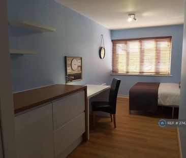 3 bedroom maisonette to rent - Photo 6