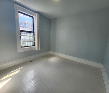 335 Saint Patrick Street - 1 - Photo 5